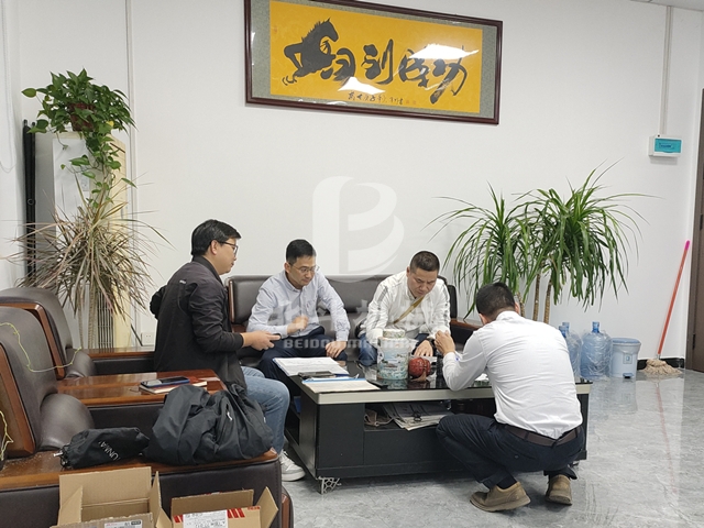 客戶前來探秘5G影院天天爽機械電池5G影院天天爽入口變廢為寶的故事