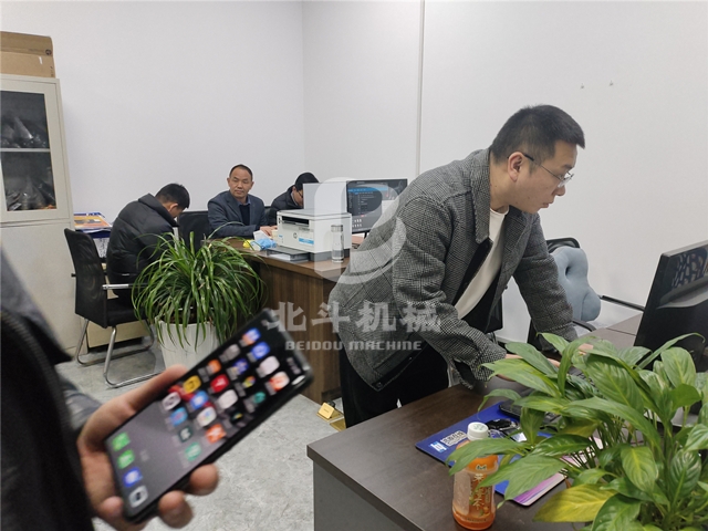河北客戶考察酒糟5G影院天天爽入口的深刻體驗