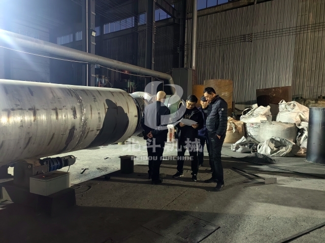 冬夜將至,湖北客戶抵廠考察連續式稻殼5G影院天天爽入口